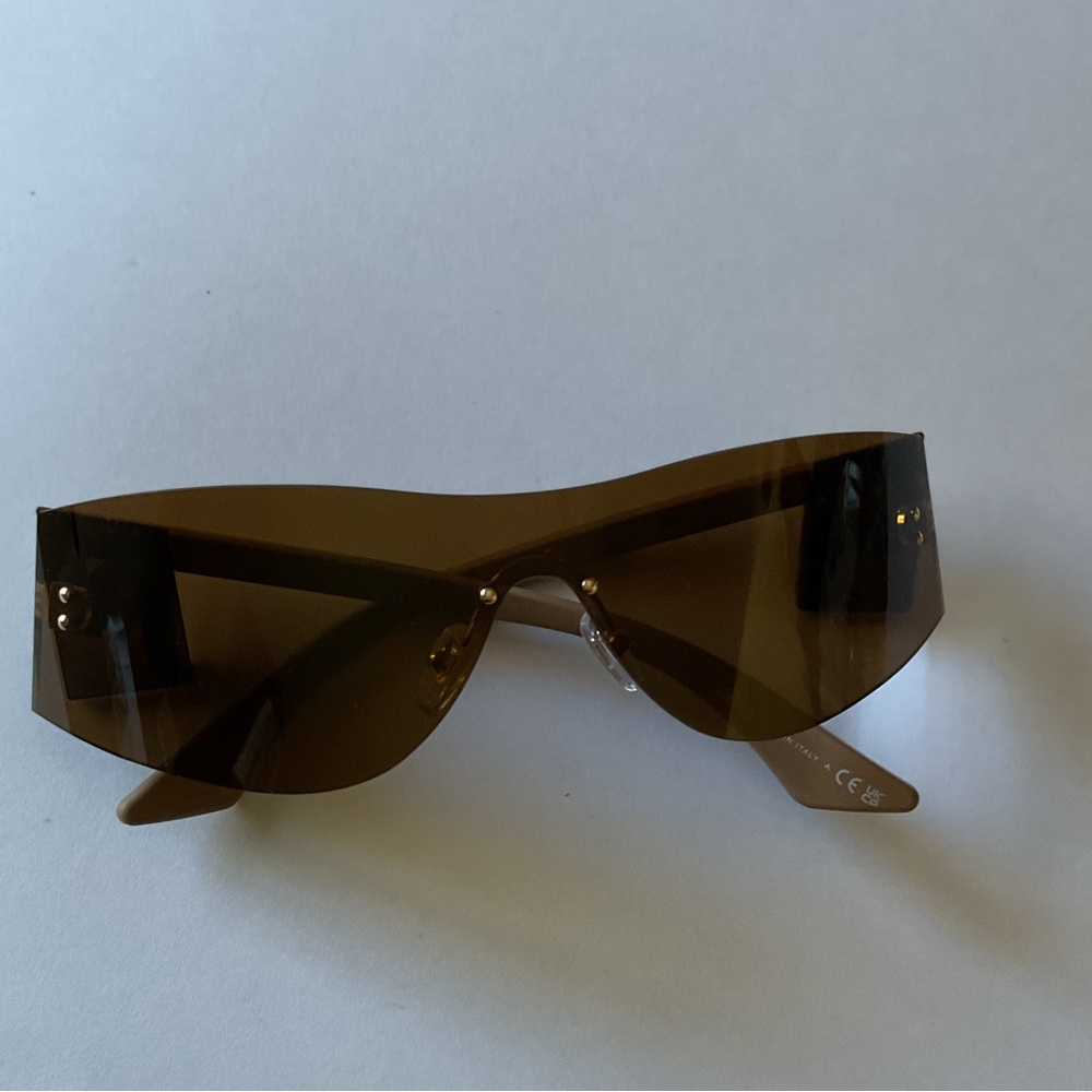 VERSACE 2241 1002/63 SUNGLASSES GOLD AND BROWN WITH CASE NWOT